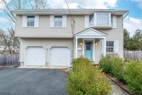2 Prospect St, Wanaque, NJ 07465