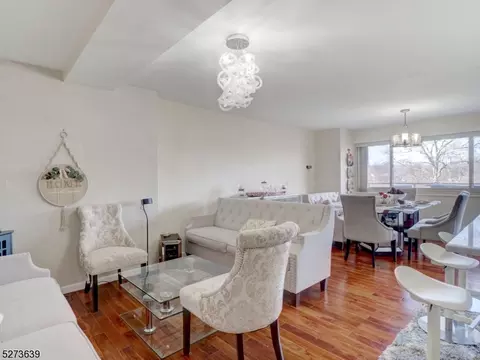 377 S Harrison St 3i #3I, East Orange, NJ 07018