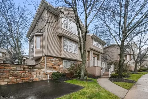 62 Clarken Dr, West Orange, NJ 07052