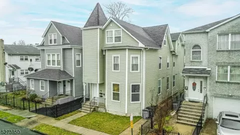 15 Girard Ave, East Orange, NJ 07017