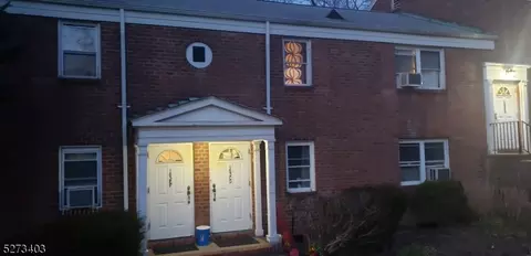 163 Knickerbocker Rd, Englewood, NJ 07631