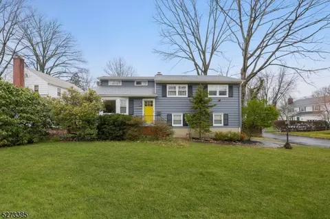 805 St Marks Ave, Westfield, NJ 07090