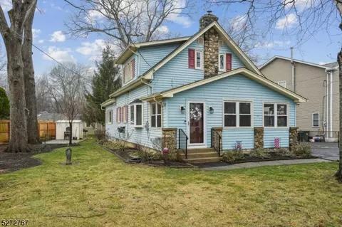 5 Waterloo Rd, Mount Olive, NJ 07828
