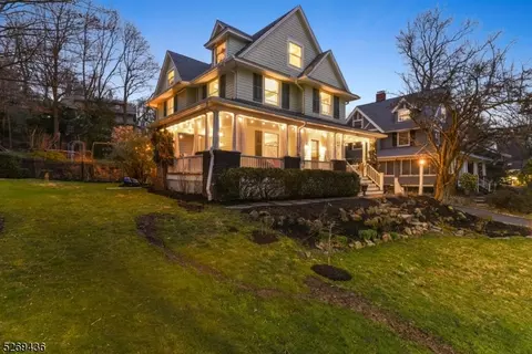 322 Highland Ave, Montclair, NJ 07043