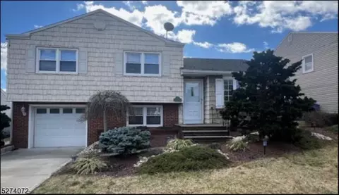 13 Lambert St, Woodbridge Twp, NJ 07095