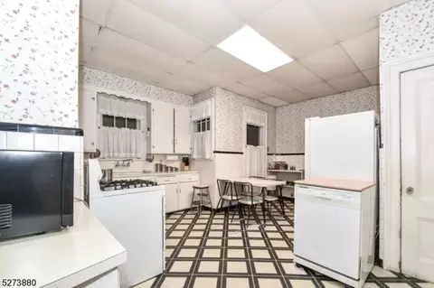909 Madison, Plainfield, NJ 07060 photo 23