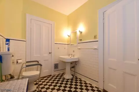 909 Madison, Plainfield, NJ 07060 photo 36