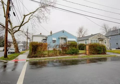 1101 Rivington St, Roselle, NJ 07203