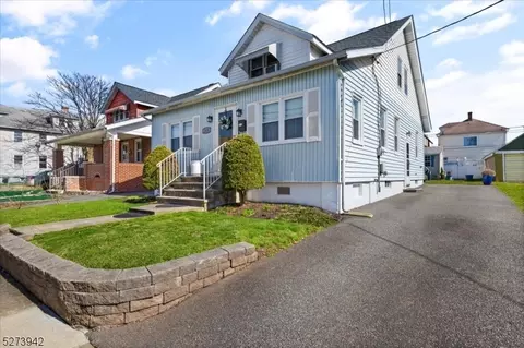 315 Pope St, Manville, NJ 08835