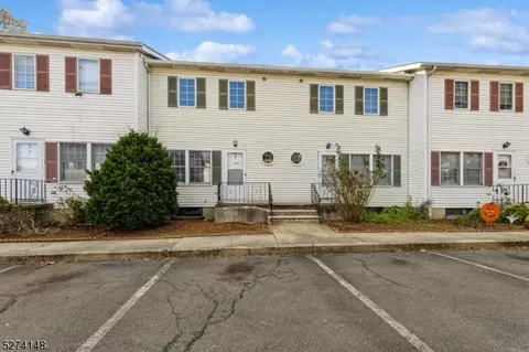 18 Summer St #5E, Passaic, NJ 07055