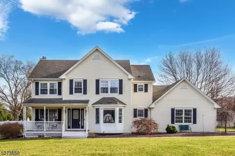 20 Vassar Rd, Independence Twp, NJ 07838
