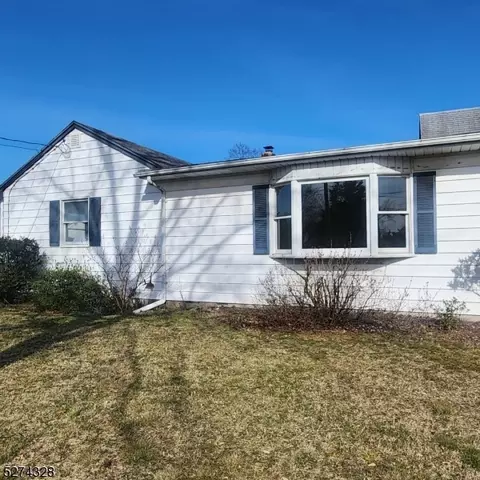 66 Winans Ave, Piscataway, NJ 08854
