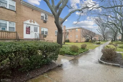725 Joralemon St #132, Belleville, NJ 07109