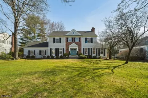 18 Stafford Rd, Chatham Twp, NJ 07928
