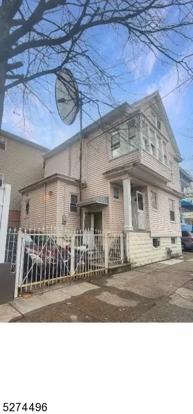860 E 22nd St, Paterson, NJ 07513