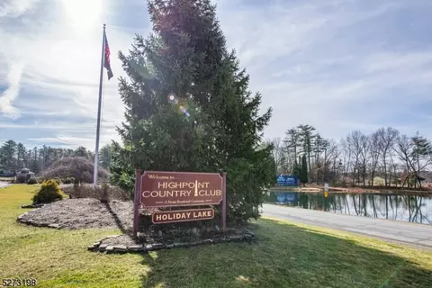 359 Lake Shr S # -B, Montague, NJ 07827