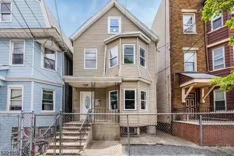 283 N 5th St, Newark, NJ 07107