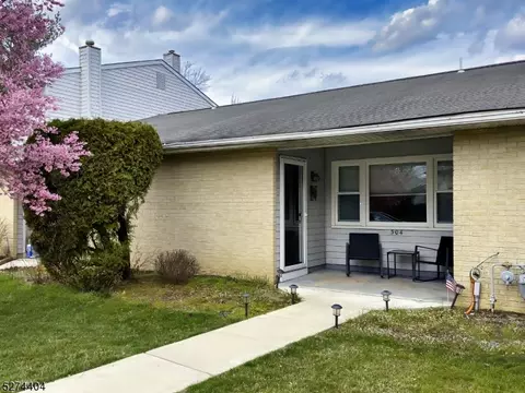 304 Crawford St, Eatontown, NJ 07724