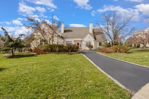 6 Sandpiper Ct, Montgomery, NJ 08558