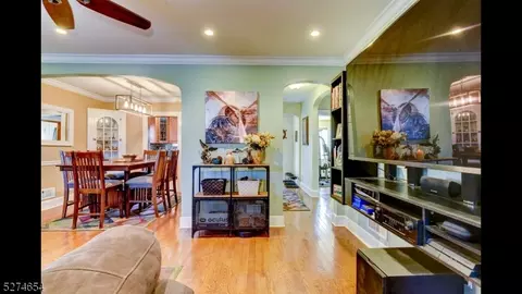 314 Walnut St, Middlesex, NJ 08846 photo 5