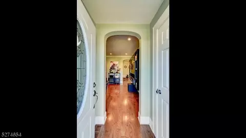 314 Walnut St, Middlesex, NJ 08846 photo 4