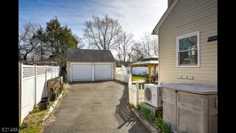 314 Walnut St, Middlesex, NJ 08846 photo 32