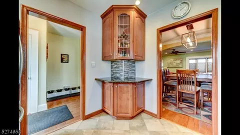 314 Walnut St, Middlesex, NJ 08846 photo 17
