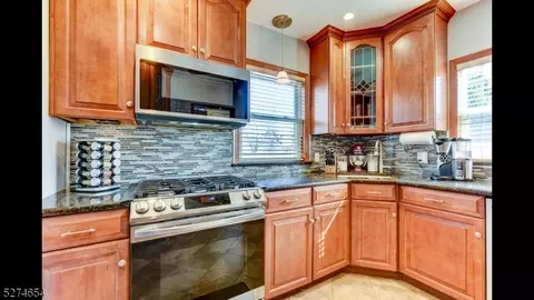 314 Walnut St, Middlesex, NJ 08846 photo 16