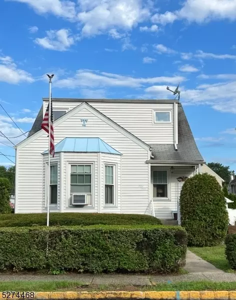 54 Lakewood Ter, Bloomfield, NJ 07003