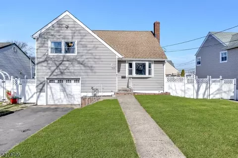 1125 Richmond Pl, Union, NJ 07083