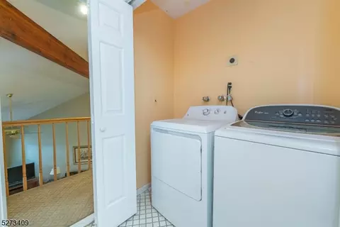 51 Matthew Rd, Wayne, NJ 07470 photo 17