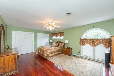 51 Matthew Rd, Wayne, NJ 07470 photo 10