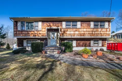 4 Jacobs Rd, Rockaway Twp, NJ 07866