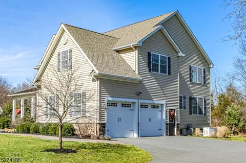 Exterior - 196 Sunset Rd, Montgomery, NJ 08558 photo 3 of 6