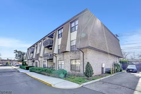 660 N Broad St #C3, Elizabeth, NJ 07208