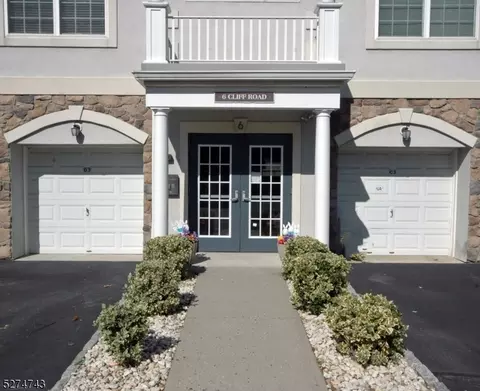6 Cliff Rd D1, Woodland Park, NJ 07424