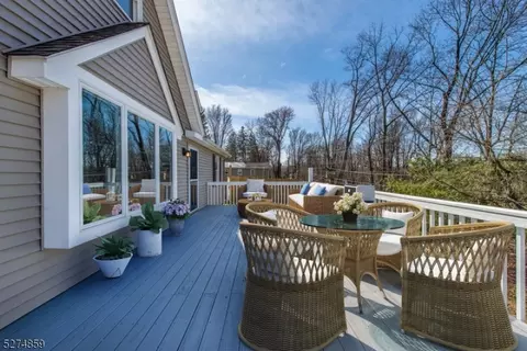 307 Dogwood Dr, Hampton, NJ 08827 photo 15