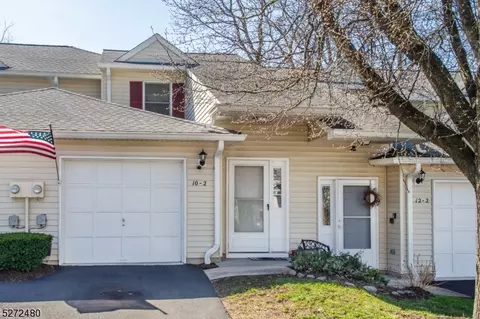 10 Dara Dr # -2, East Hanover, NJ 07936