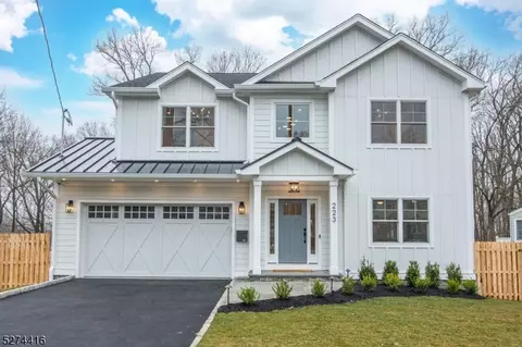 223 Kent Place Blvd, Summit, NJ 07901