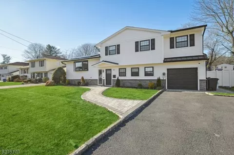 98 Pitt Rd, Springfield, NJ 07081