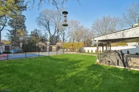 98 Pitt Rd, Springfield, NJ 07081 photo 22