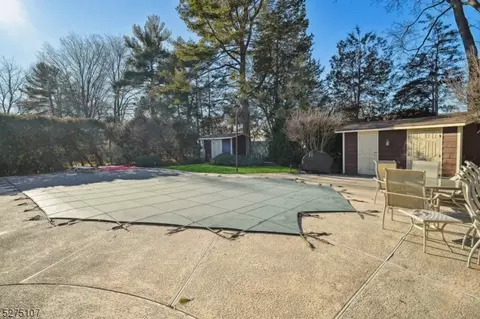 98 Pitt Rd, Springfield, NJ 07081 photo 23