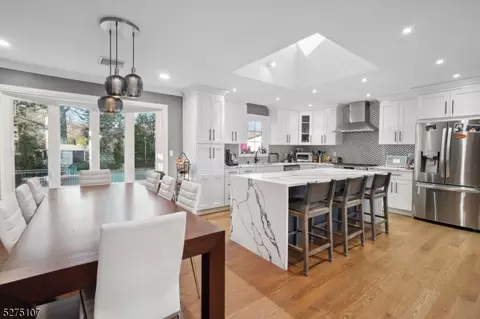98 Pitt Rd, Springfield, NJ 07081 photo 3