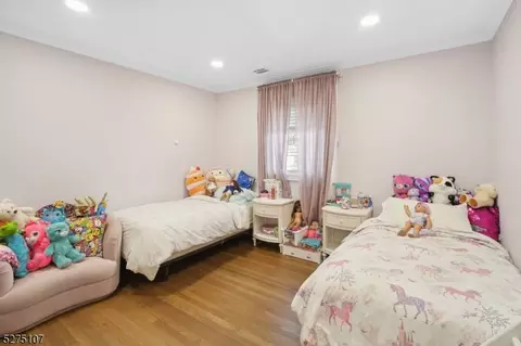 98 Pitt Rd, Springfield, NJ 07081 photo 12