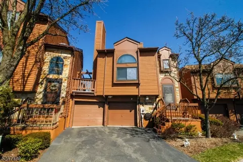 47 Hickory Hill Ct, Rockaway, NJ 07866