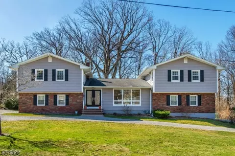 257 Cedar St, Cedar Grove, NJ 07009