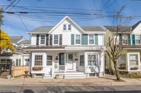 148 George St, Lambertville, NJ 08530