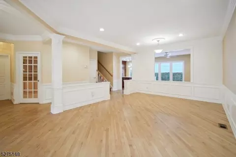 48 Mulberry Ct #48, Paramus, NJ 07652 photo 5