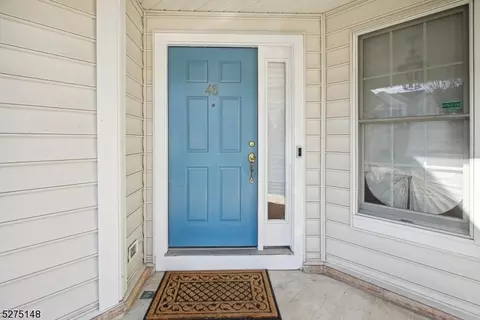 48 Mulberry Ct #48, Paramus, NJ 07652 photo 2