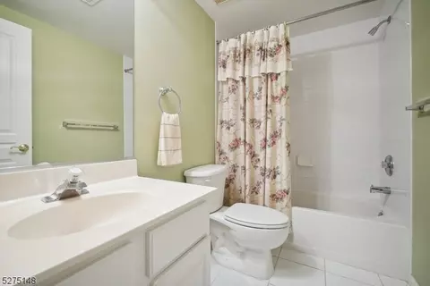 48 Mulberry Ct #48, Paramus, NJ 07652 photo 28